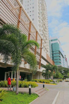 Comfortable 2bedroom with pool Avida Tower, IT Park